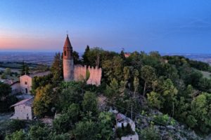 Castello al tramonto